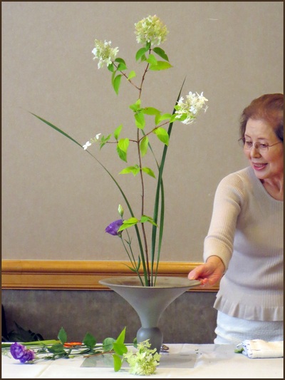 August 2014 Demonstration and Chapter Luncheon